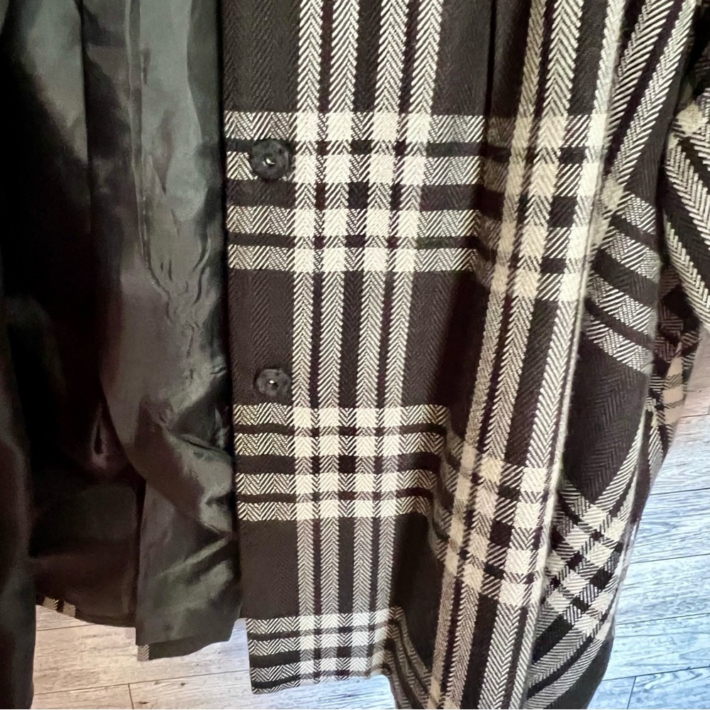 Black & White Plaid Jacket - Size 14 Covered Snap Buttons by New Directions - Picture 7 of 12